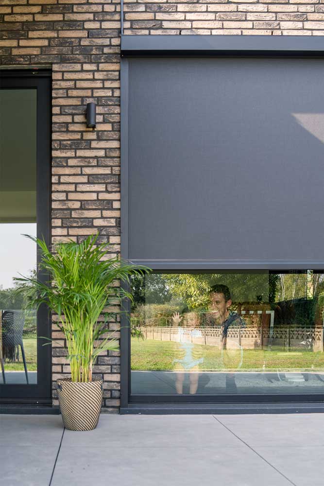 Coolscreen_8_Solar_Harol